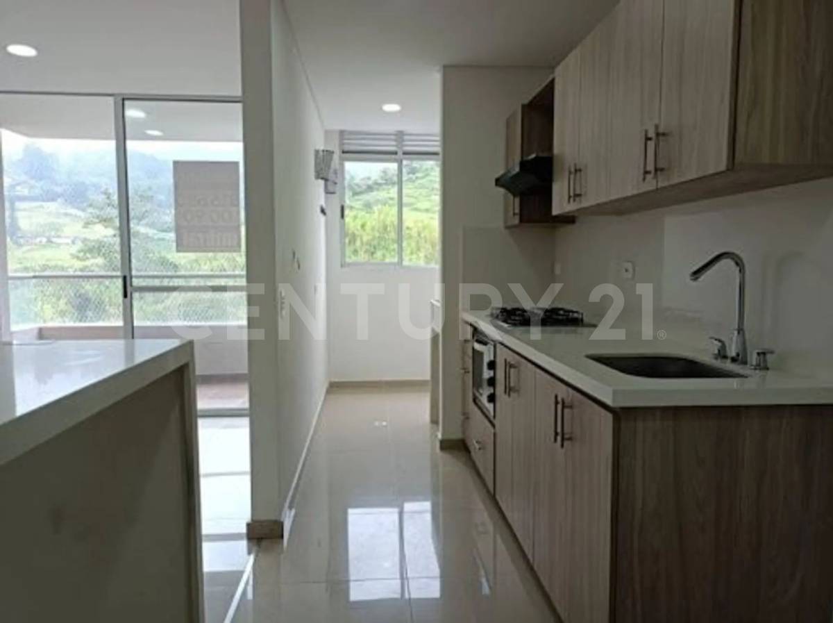 Apartamento en venta en Escobero, Envigado · foto 2 de 16