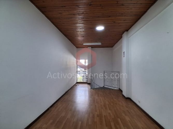 Local en arriendo en Villa Carlota, Medellín, 30 m² · foto 13 de 16