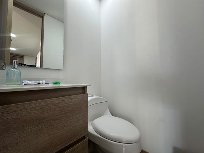 Apartamento de 1 alcoba en venta en El Poblado, Medellín, 91 m² · foto 14 de 17