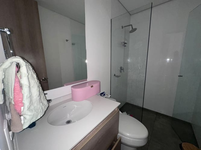 Apartamento de 1 alcoba en venta en El Poblado, Medellín, 91 m² · foto 11 de 17