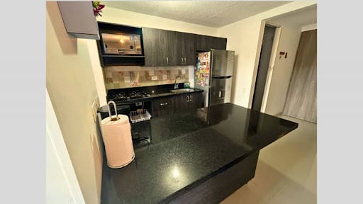 Apartamento de 2 alcobas en arriendo en San German, Medellín, 60 m² · foto 2 de 9