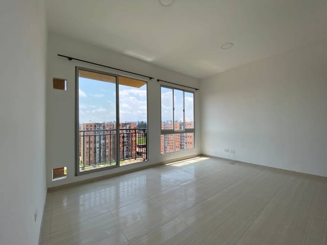 Apartamento de 3 alcobas en venta en La Prosperidad, Madrid, 58 m² · foto 3 de 24
