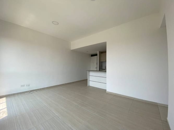 Apartamento de 3 alcobas en venta en La Prosperidad, Madrid, 58 m² · foto 6 de 24