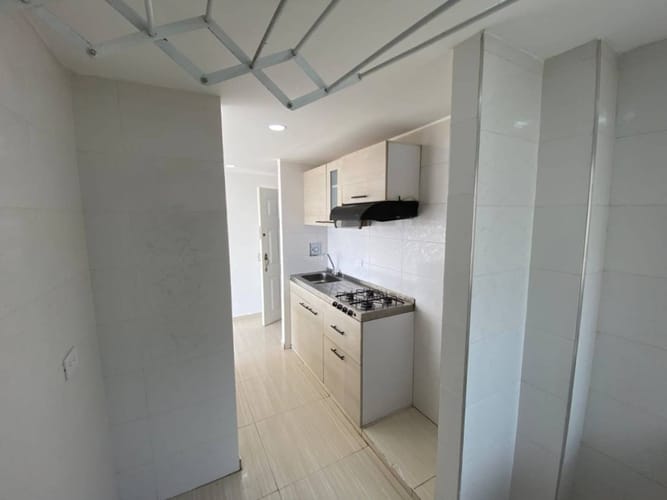 Apartamento de 3 alcobas en venta en La Prosperidad, Madrid, 58 m² · foto 12 de 24