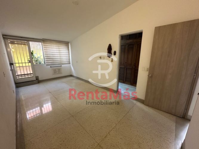 Casa de 7 alcobas en venta en Caobos, Cúcuta, 438 m² · foto 13 de 22