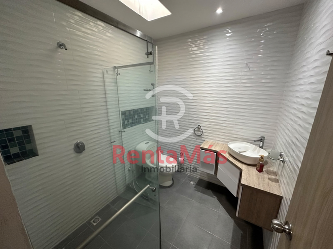 Casa de 7 alcobas en venta en Caobos, Cúcuta, 438 m² · foto 17 de 22