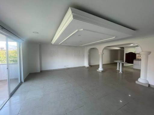 Apartamento de 3 alcobas en arriendo en Estadio, Medellín, 120 m² · foto 2 de 14