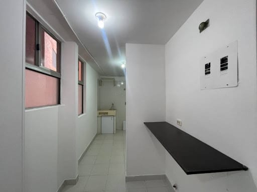 Apartamento de 3 alcobas en arriendo en Castropol, Medellín, 110 m² · foto 9 de 21