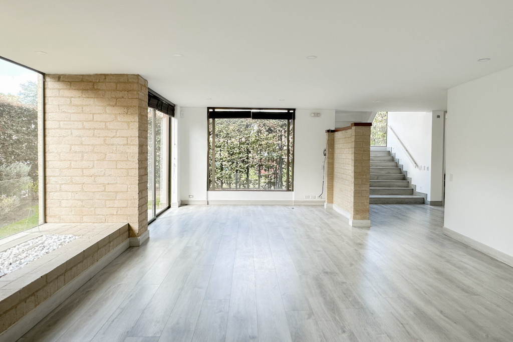 Casa en arriendo en San Jose De Bavaria, Bogotá · foto 2 de 24
