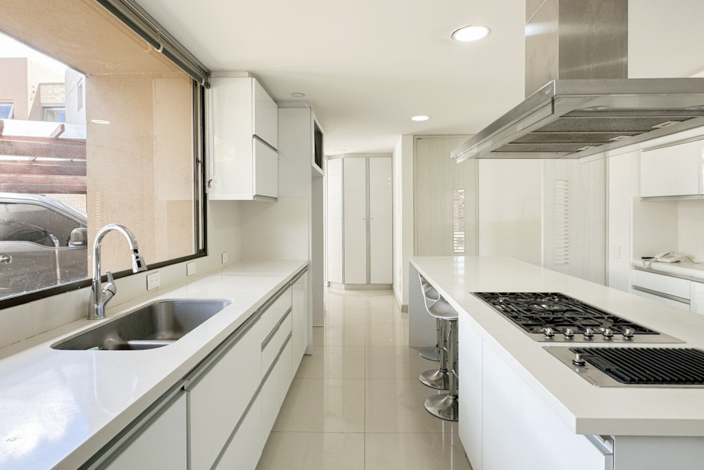 Casa en arriendo en San Jose De Bavaria, Bogotá · foto 9 de 24