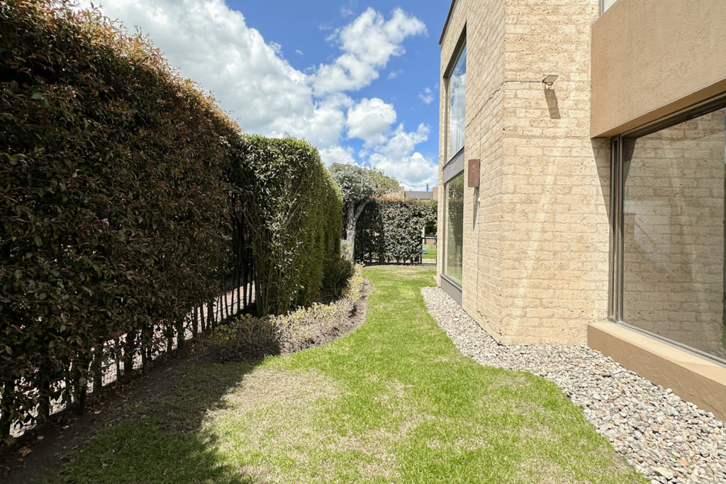 Casa en arriendo en San Jose De Bavaria, Bogotá · foto 14 de 24