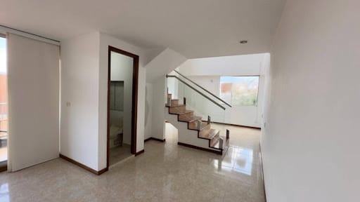 Apartamento de 3 alcobas en arriendo en Villagrande, Envigado, 140 m² · foto 5 de 24
