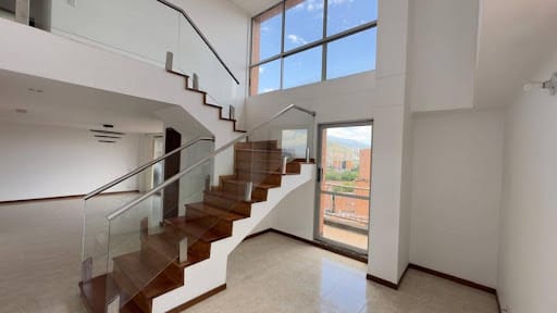 Apartamento de 3 alcobas en arriendo en Villagrande, Envigado, 140 m² · foto 17 de 24