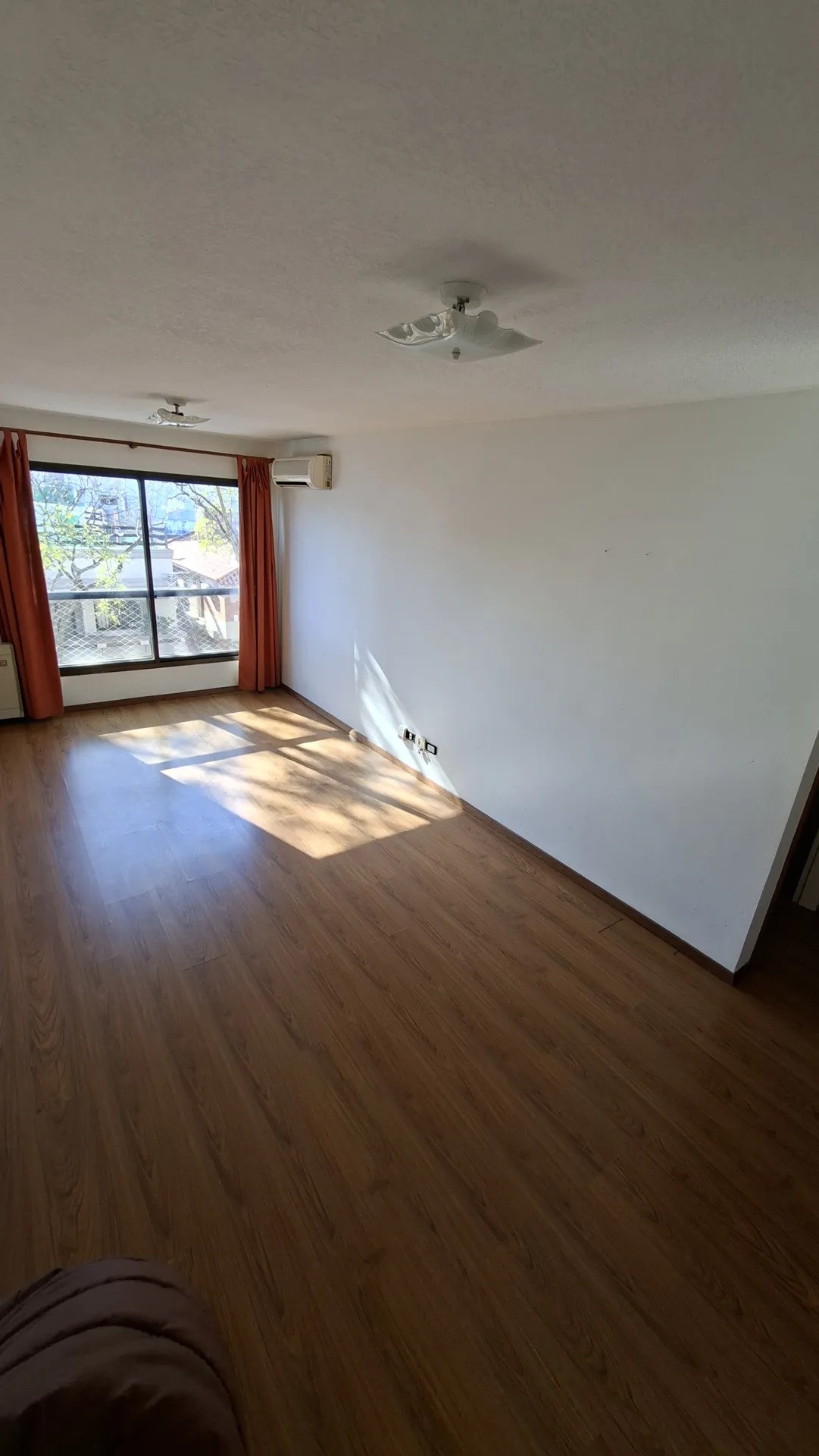 ALQUILER | Apartamento de 2 dormitorios con garage