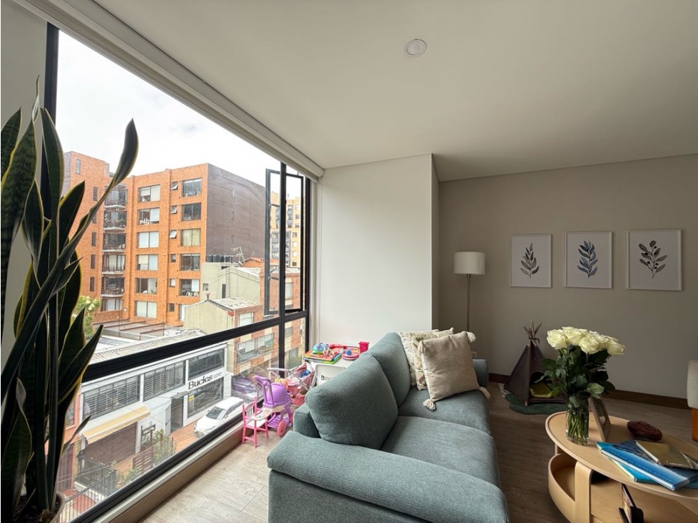 Apartamento en venta en Santa Barbara Oriental, Bogotá · foto 4 de 15