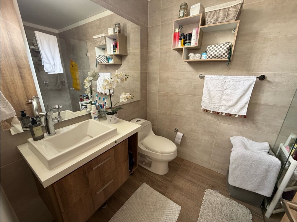 Apartamento en venta en Santa Barbara Oriental, Bogotá · foto 7 de 15