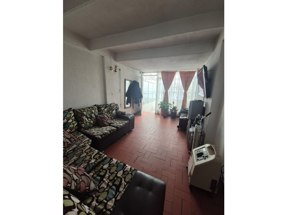 Casa en venta en Madelena, Bogotá · foto 7 de 16