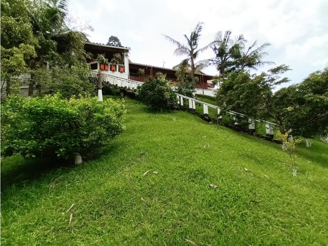 Finca en venta en San Miguel, Manizales, 350 m² · foto 4 de 24