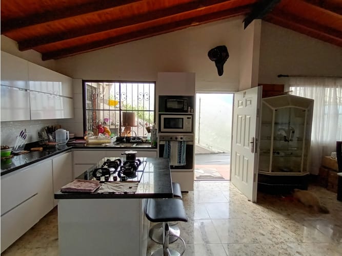 Finca en venta en San Miguel, Manizales, 350 m² · foto 14 de 24