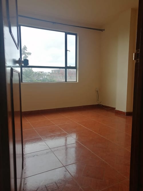 Apartamento de 3 alcobas en arriendo en La Granja, Bogotá, 80 m² · foto 5 de 14