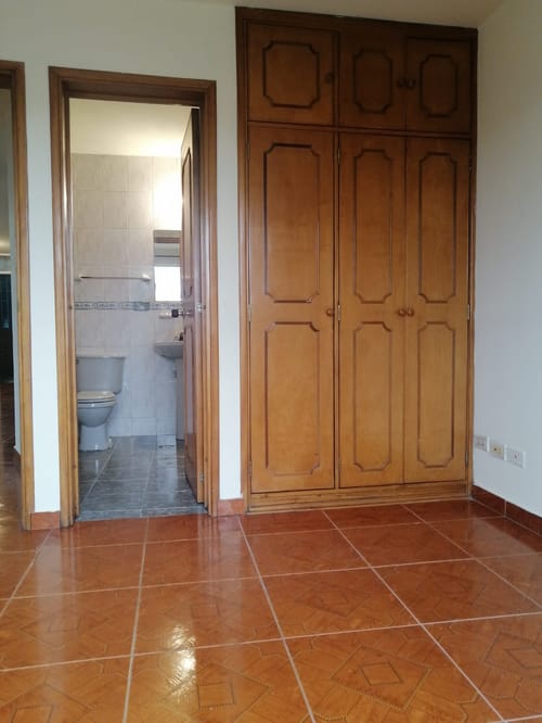 Apartamento de 3 alcobas en arriendo en La Granja, Bogotá, 80 m² · foto 7 de 14