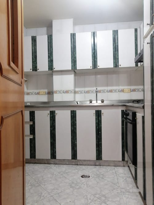 Apartamento de 3 alcobas en arriendo en La Granja, Bogotá, 80 m² · foto 13 de 14