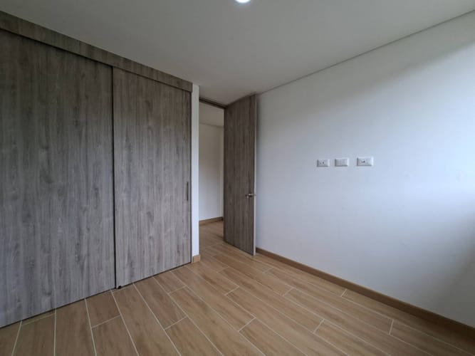 Apartamento de 3 alcobas en arriendo en El Retiro, 93 m² · foto 14 de 22