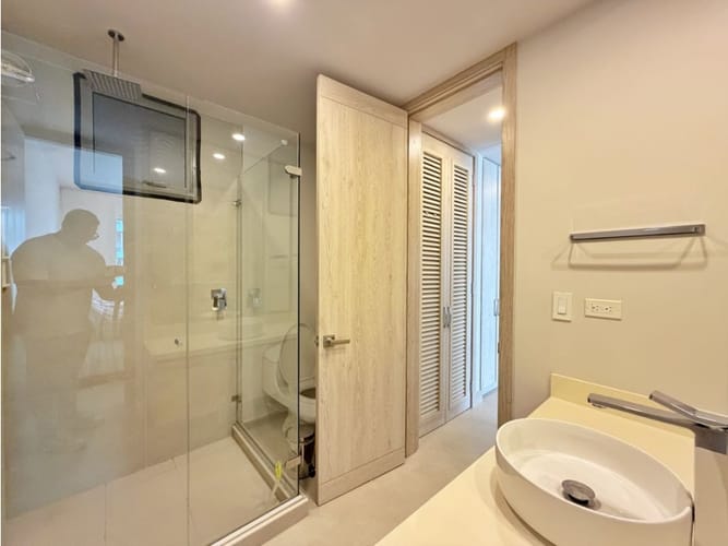 Apartamento de 2 alcobas en venta en Serena Del Mar, Cartagena, 115 m² · foto 13 de 23