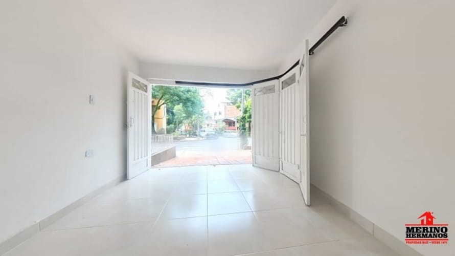 $1.400.000 en Urbanizacion Nueva Andalucia