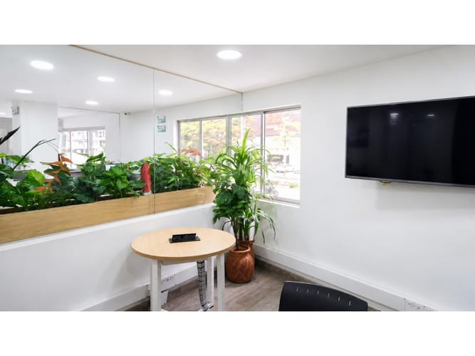 Bodega en arriendo en Los Balsos, Medellín, 191 m² · foto 7 de 11