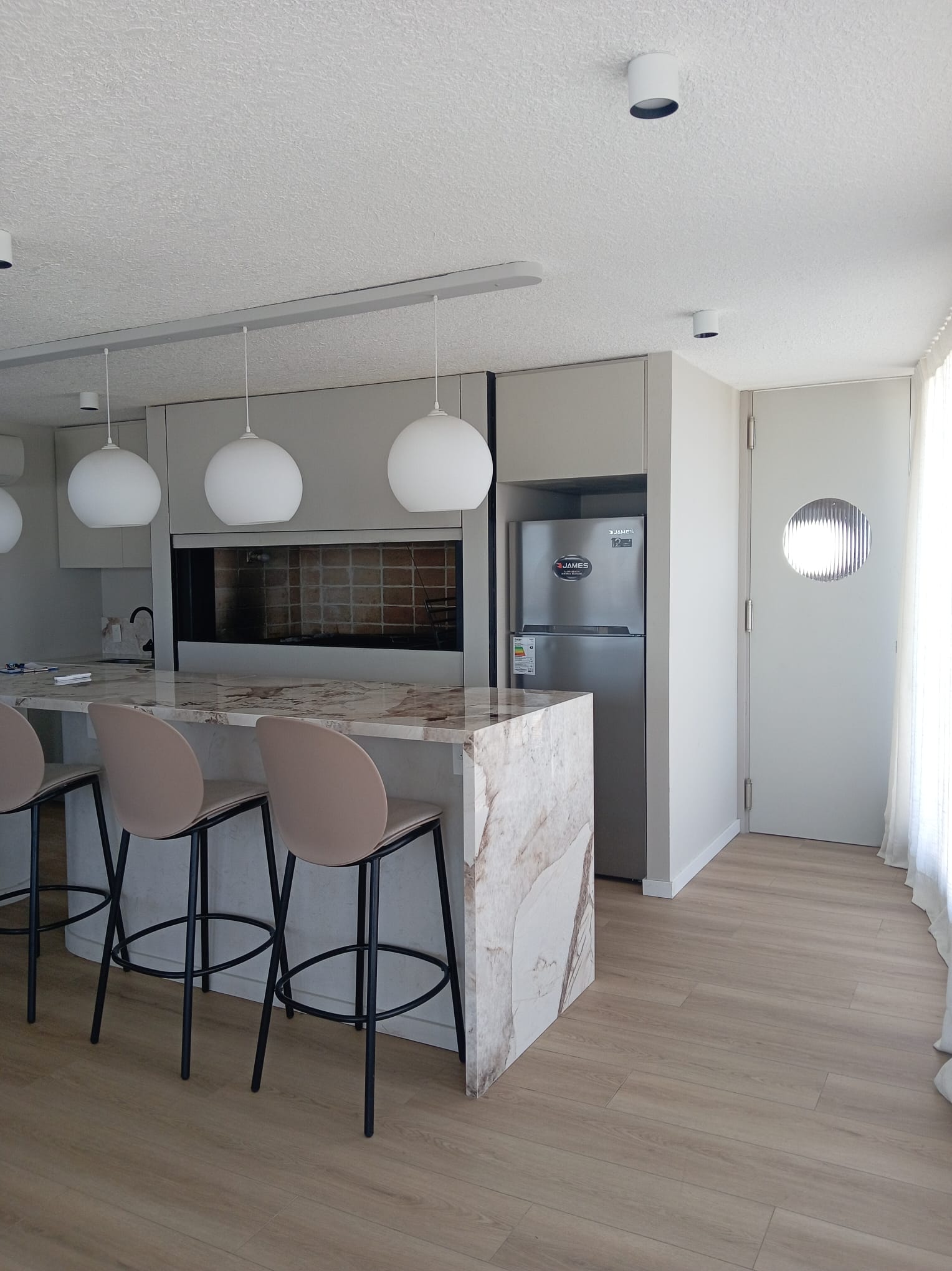 Precioso monoambiente nuevo en excelente zona de la Blanqueada con gran conectividad. · Foto 12