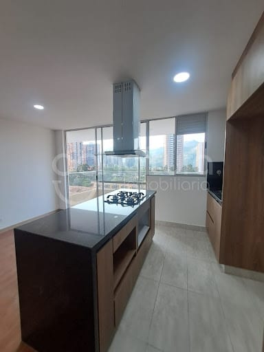Apartamento de 2 alcobas en arriendo en Suramérica, La Estrella, 72 m² · foto 3 de 21