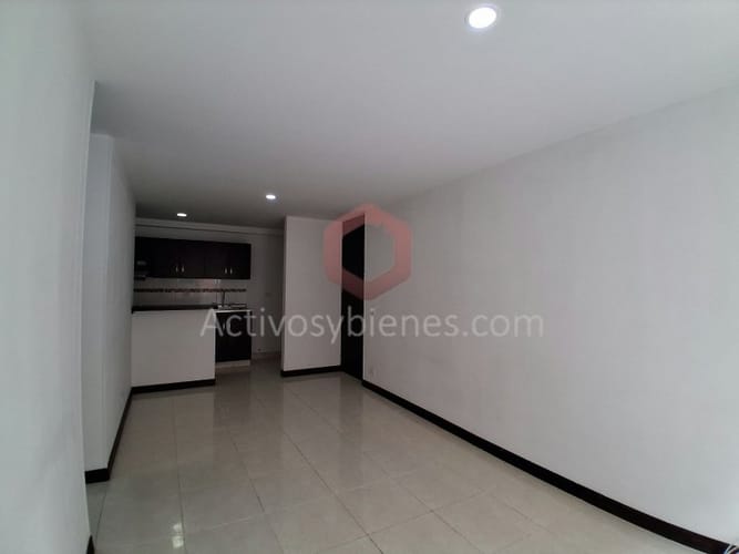 Apartamento de 3 alcobas en arriendo en El Poblado, Medellín, 64 m² · foto 4 de 24