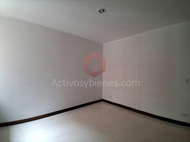 Apartamento de 3 alcobas en arriendo en El Poblado, Medellín, 64 m² · foto 20 de 24