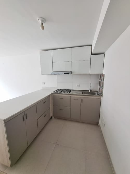 Apartamento de 2 alcobas en arriendo en Alameda, Bogotá, 40 m² · foto 2 de 14