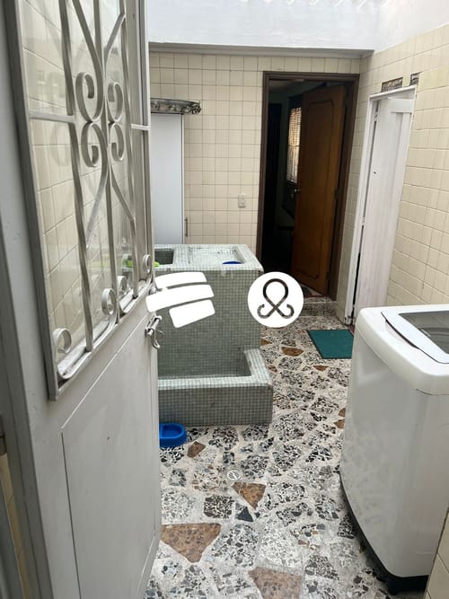 Casa de 3 alcobas en venta en Santa Barbara, Bogotá, 245 m² · foto 6 de 12