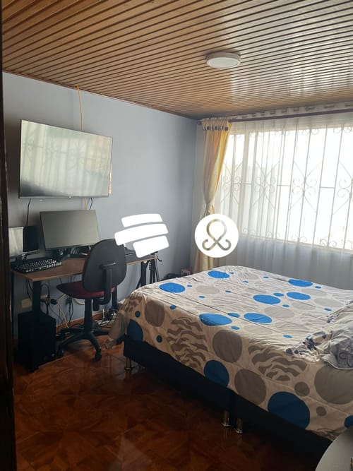 Casa de 3 alcobas en venta en Santa Barbara, Bogotá, 245 m² · foto 10 de 12