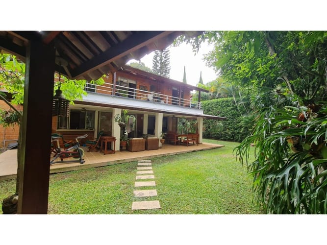 Casa de 4 alcobas en venta en Pance, Cali, 380 m² · foto 2 de 7