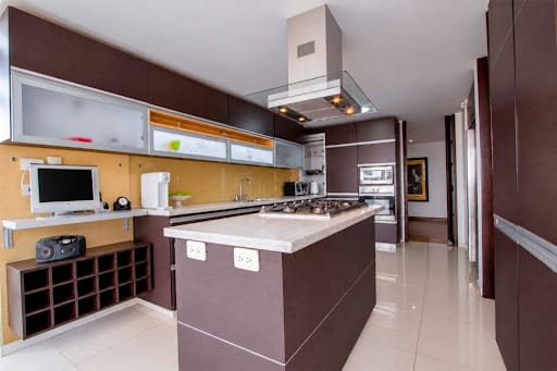 Apartamento de 5 alcobas en venta en Bosque De Pinos, Bogotá, 259 m² · foto 12 de 24