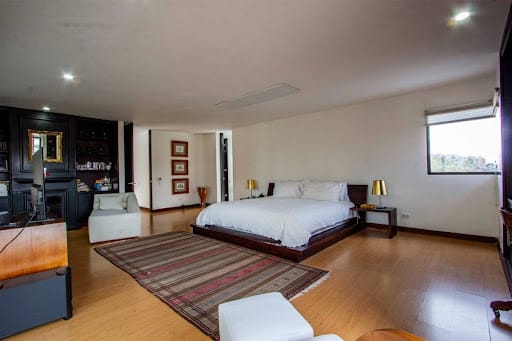 Apartamento de 5 alcobas en venta en Bosque De Pinos, Bogotá, 259 m² · foto 22 de 24