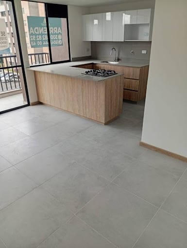 Apartamento de 2 alcobas en arriendo en Rionegro, 65 m² · foto 2 de 16