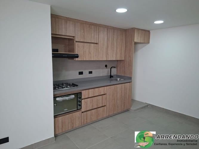 Apartamento en venta en San Pio X, Itagüí · foto 3 de 13