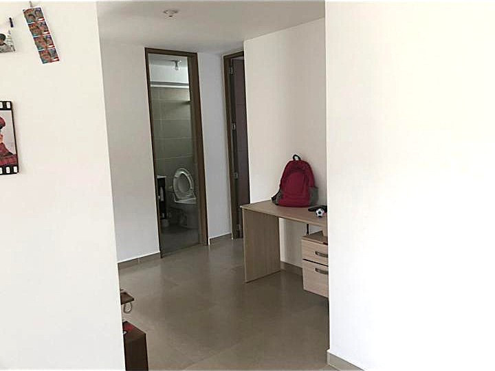 Apartamento en venta en Casco Antiguo - Floridablanca, Floridablanca · foto 5 de 15