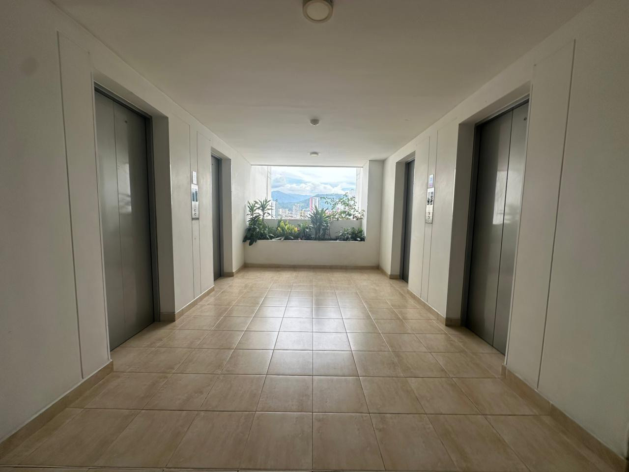 Apartamento en venta en Casco Antiguo - Floridablanca, Floridablanca · foto 10 de 15