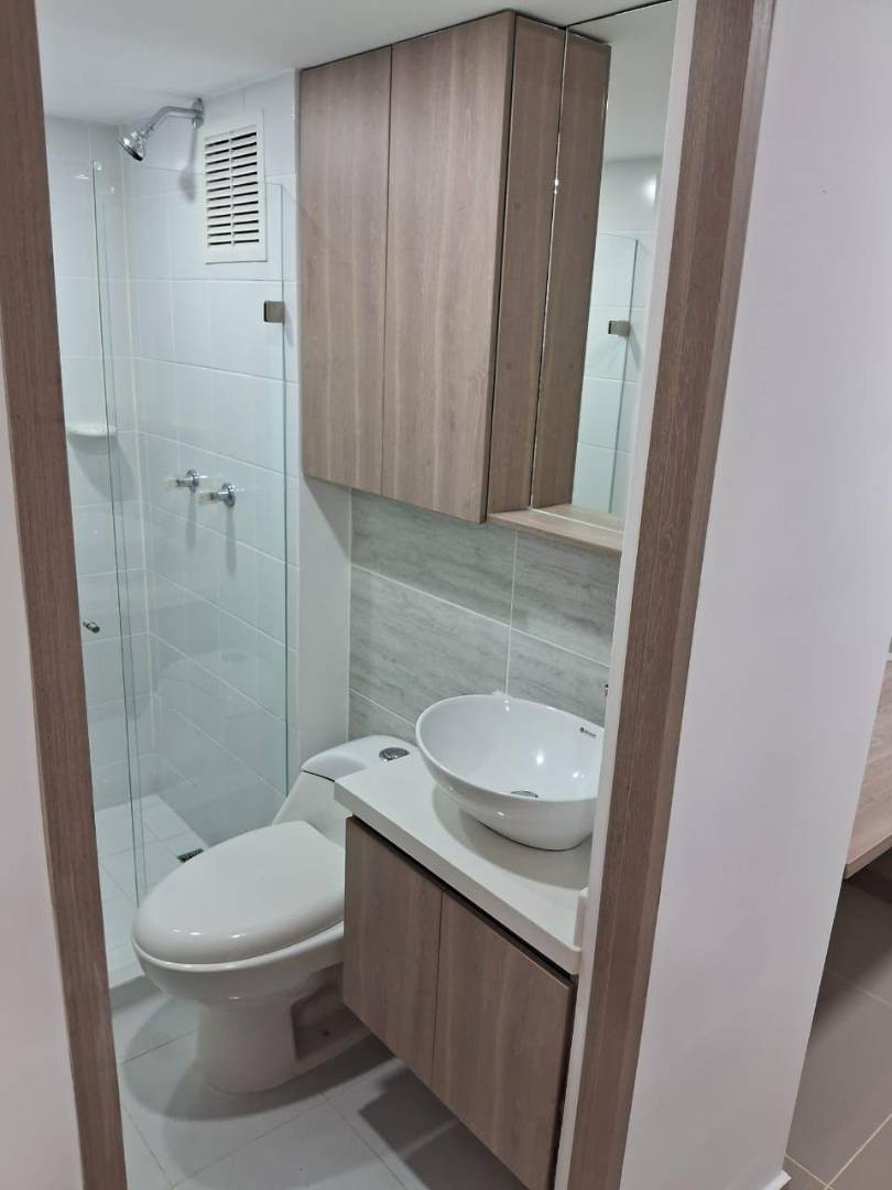 Apartamento en venta en Calasanz, Medellín · foto 7 de 24