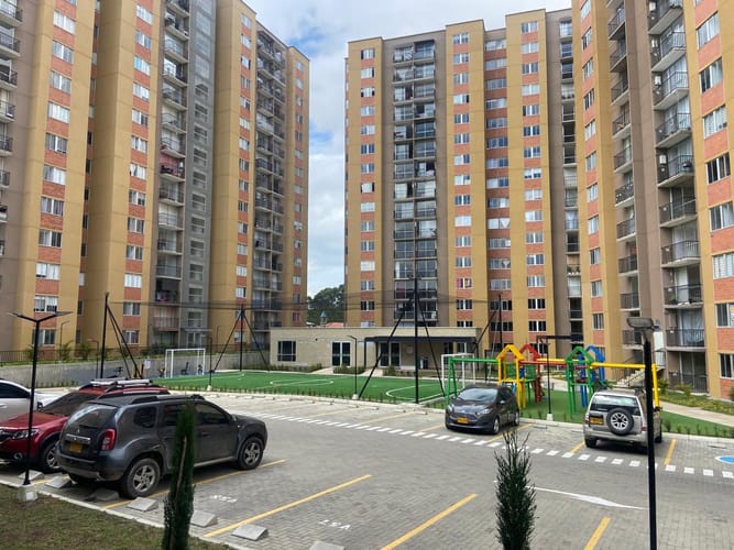 Apartamento de 3 alcobas en venta en La Macarena, Rionegro, 56 m² · foto 18 de 24