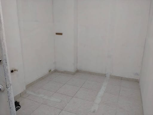 Local en arriendo en La Candelaria, Medellín, 38 m² · foto 3 de 8