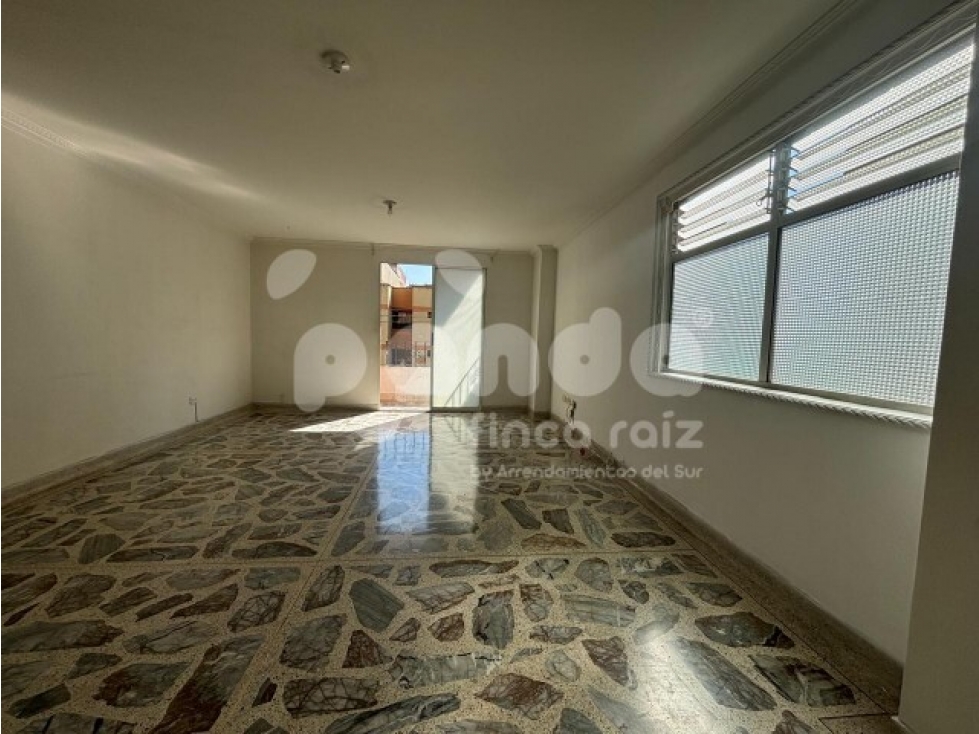 Apartamento en arriendo en El Portal, Envigado · foto 2 de 13