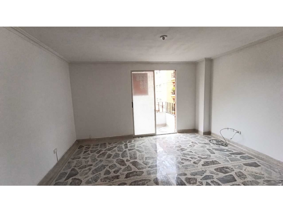 Apartamento en arriendo en El Portal, Envigado · foto 4 de 13