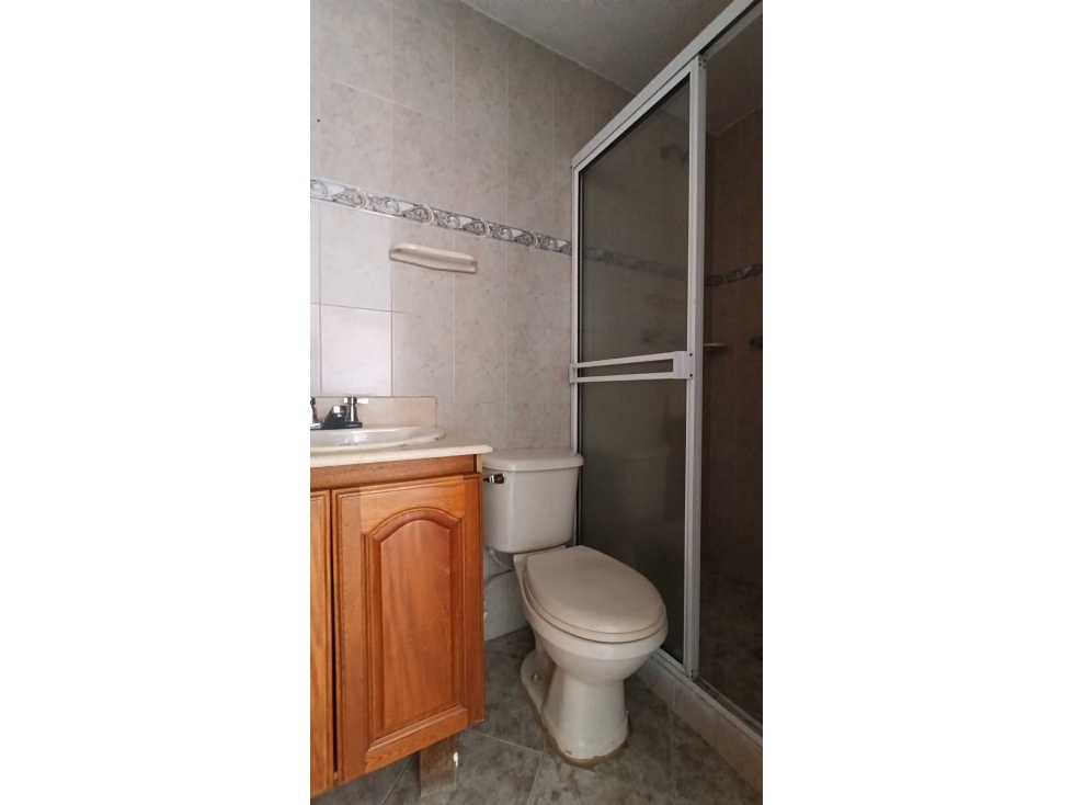 Apartamento en arriendo en El Portal, Envigado · foto 8 de 13